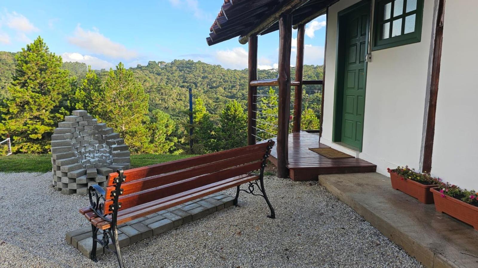 Chale Luz Do Luar Romantismo E Uma Linda Vista Campos do Jordão Esterno foto